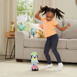 VTech Bluey - Trotti-Bluey Interactive -Célèbre Jouets Magasin 80 563805 7